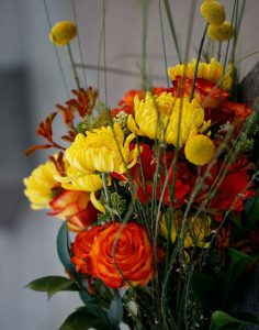 valentine flower bouquet image