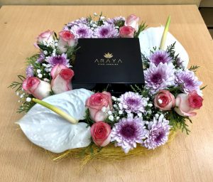 basket flowers with gift set