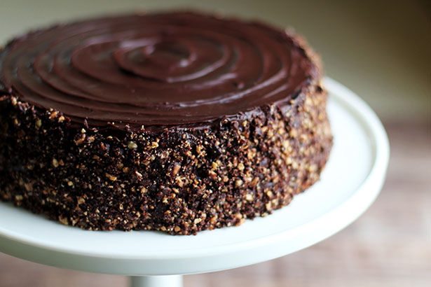 Praline Chocolate Cake