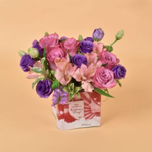 flower arrangements for her 